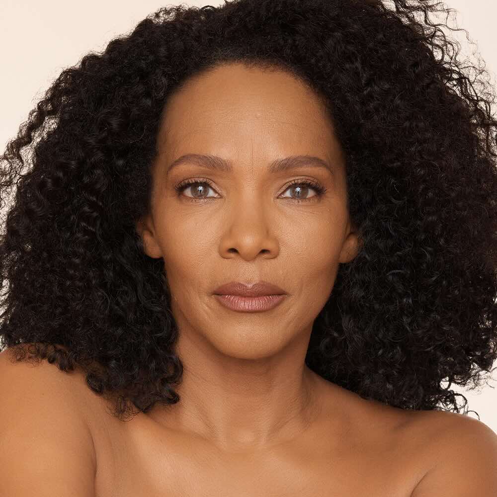 AIRBRUSH FLAWLESS FOUNDATION (BASE DE MAQUILLAJE)